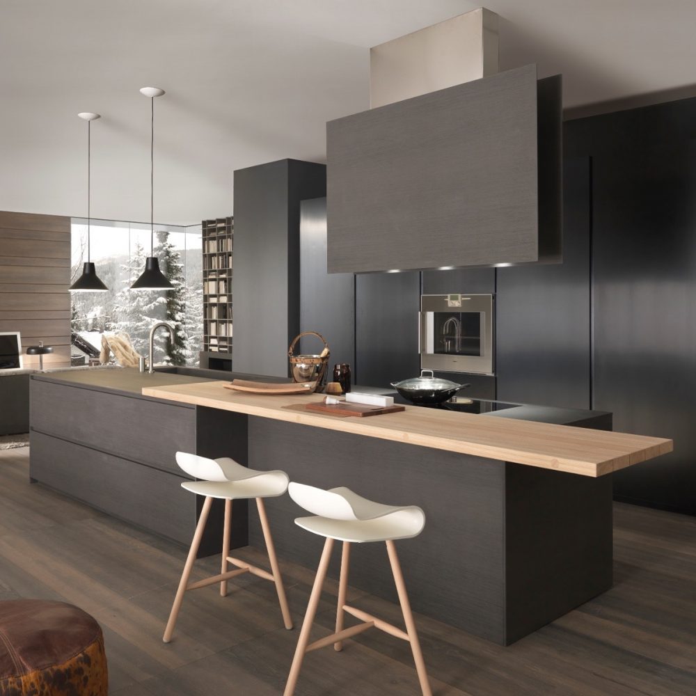 white-kitchen-bar-stools